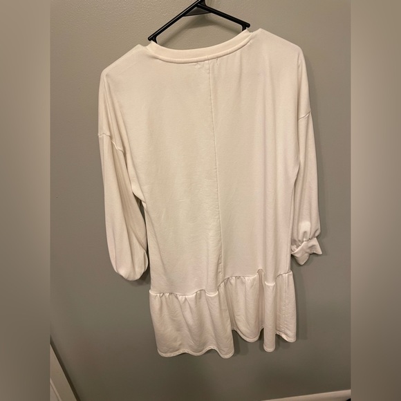 Express Women’s White Sweatshirt Dress, Tunic Dress - Picture 3 of 6